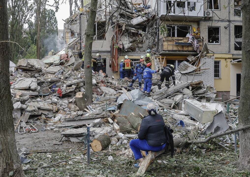 Per rusų smūgį Kyjivui žuvusių žmonių skaičius išaugo iki 15.