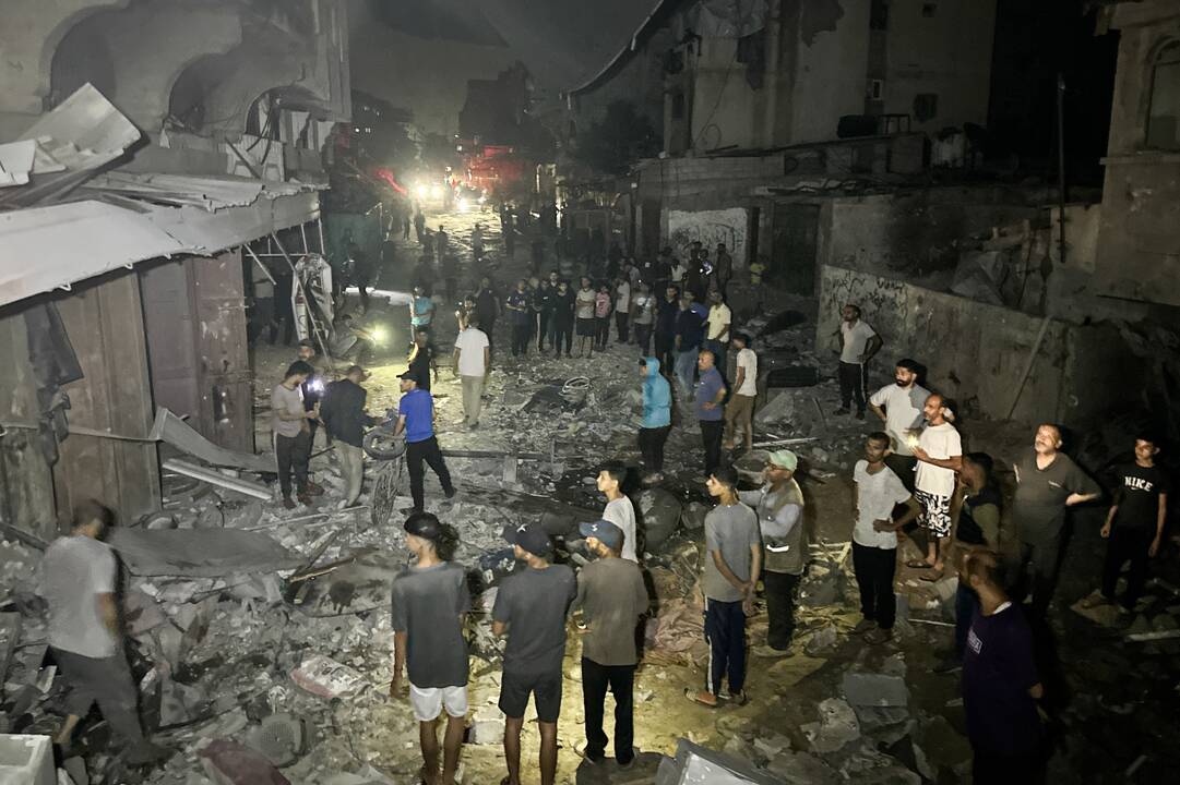 Gazos Ruožo civilinės gynybos agentūra: per Izraelio smūgius žuvo 22 žmonės