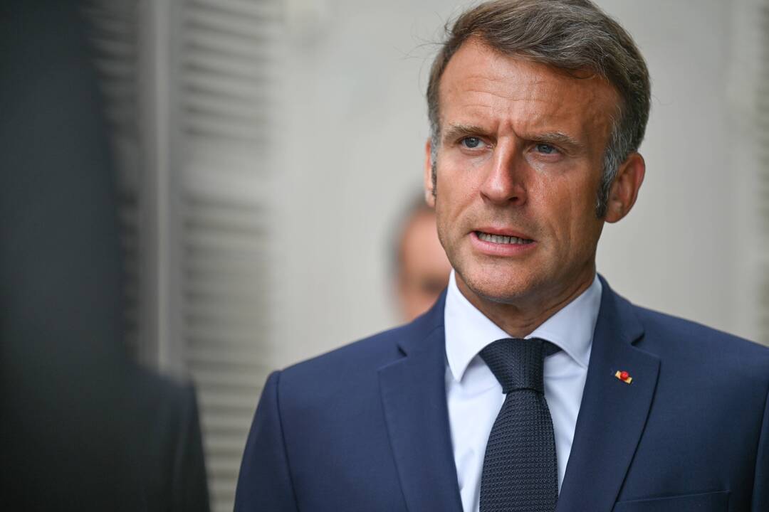  Emmanuelis Macronas