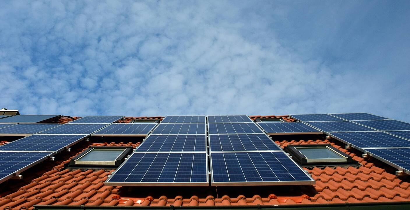 Vokietijoje – nepasitenkinimas dėl planų nutraukti valstybės paramą mažoms saulės elektrinėms