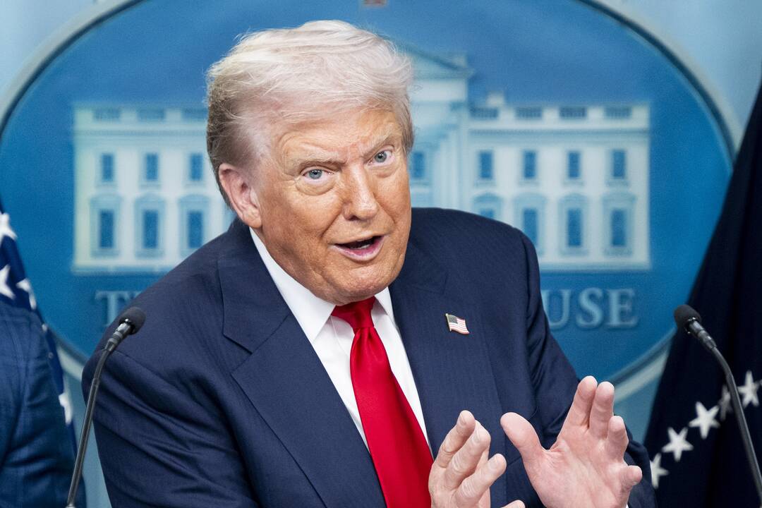 Trumpo tikslas Aliaskos derybose – įvertinti Putino idėjas