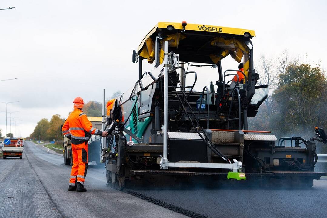 „Via Lietuva“ remontuos labiausiai nusidėvėjusius A2 magistralės ruožus