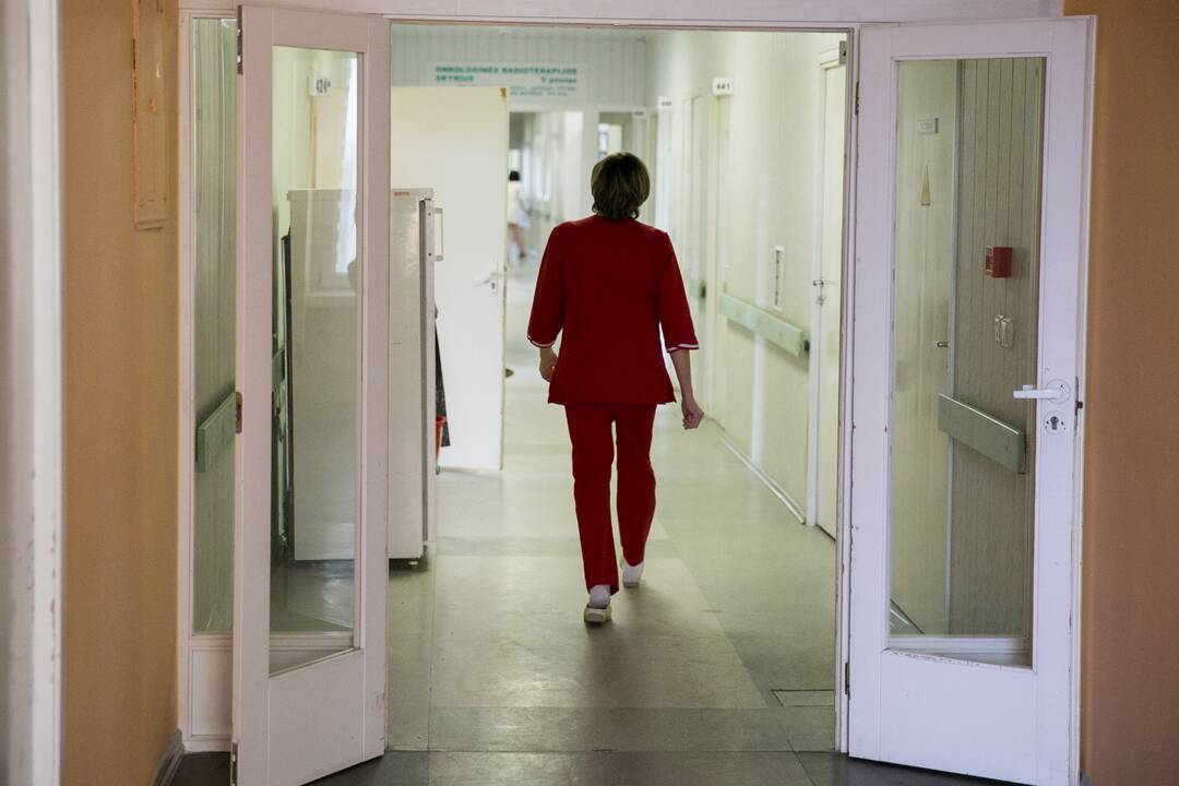 Seimo komitetas svarstys siūlymą naikinti priemokas už valstybės finansuojamas gydymo paslaugas