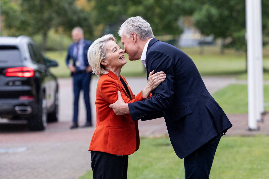 Prezidentas susitiko su Ursula von der Leyen