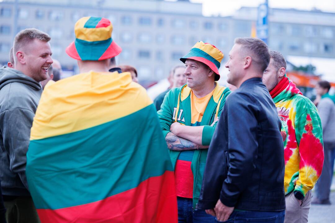 Lietuvos krepšininkų susitikimas su sirgaliais