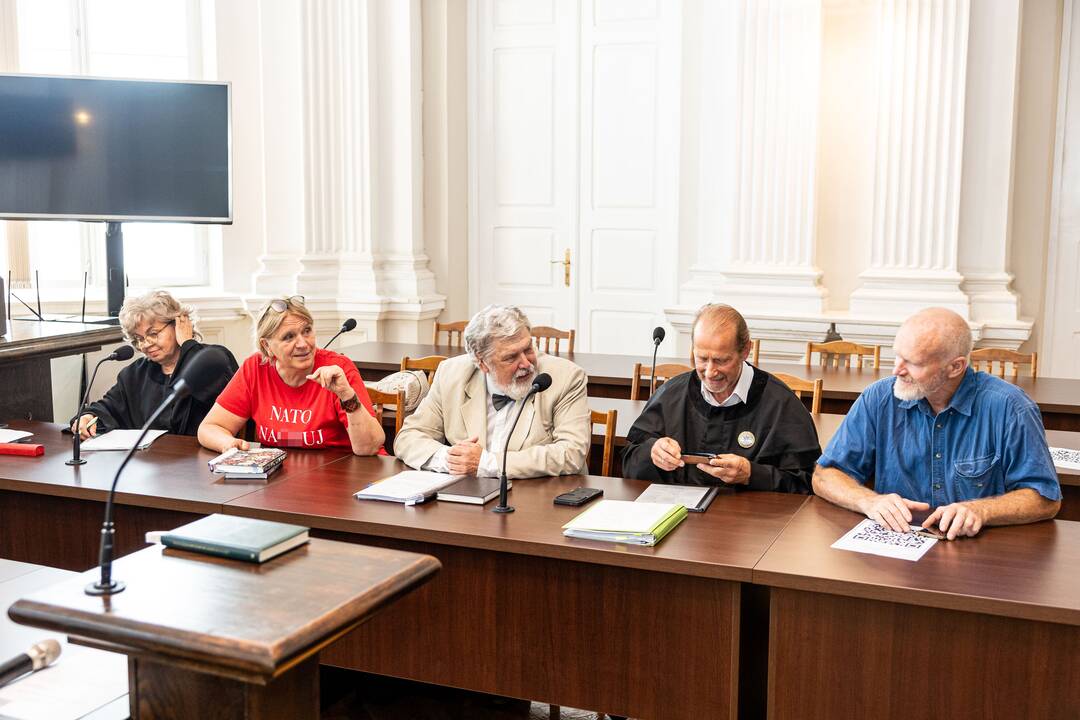 Švenčionienės, Juraičio ir Ivanovo bylos nagrinėjimo posėdis