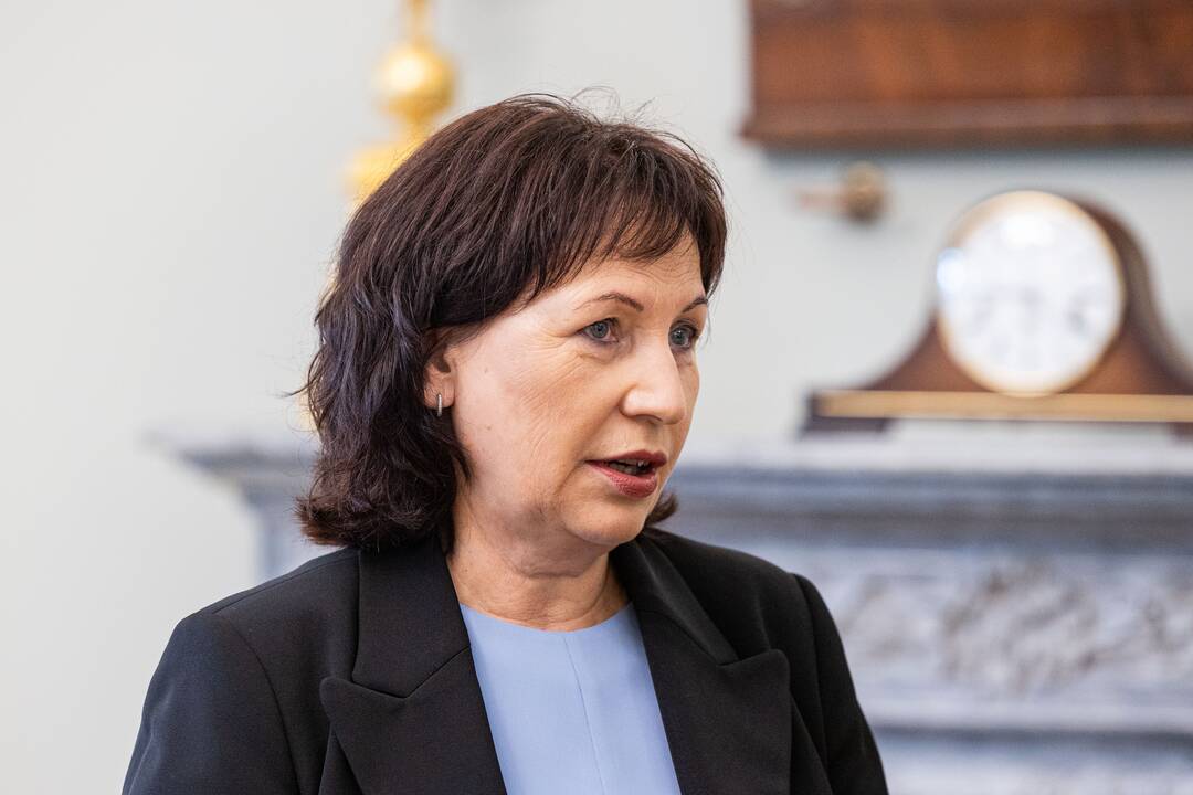 Prezidentas susitiko su Juru Taminsku, Jūrate Zailskiene, Vaida Aleknavičiene, Kristupu Vaitiekūnu