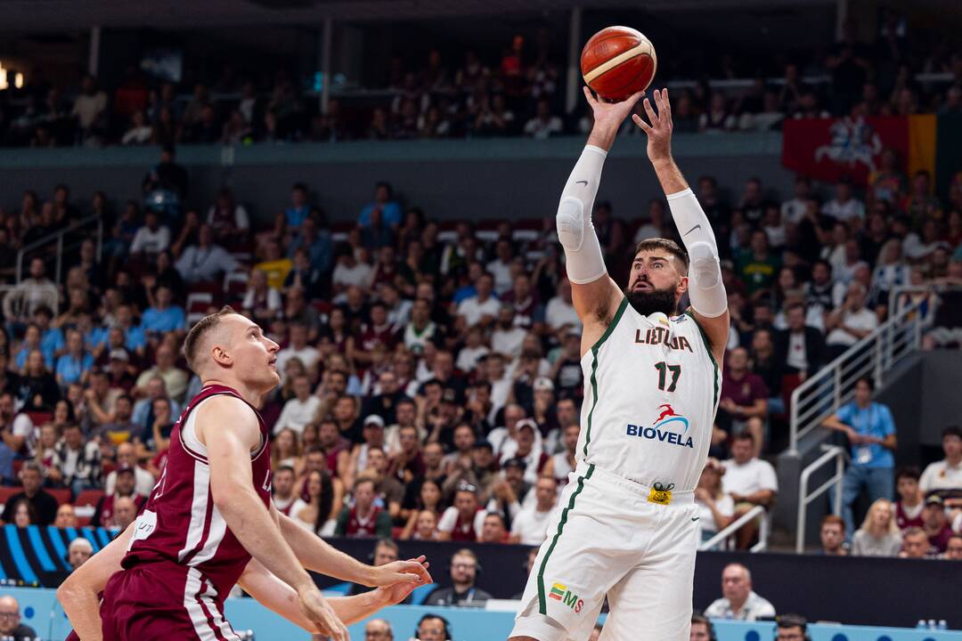 Europos vyrų krepšinio čempionato aštuntfinalis: Lietuva – Latvija
