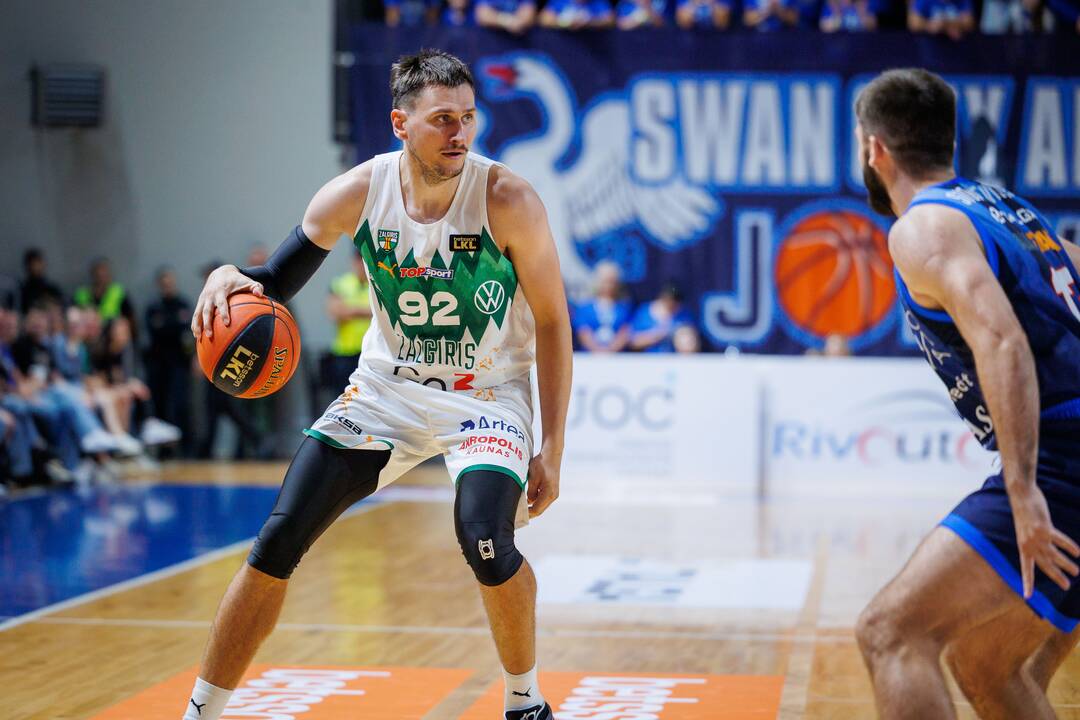 LKL rungtynės: Jonavos „Jonava“–Kauno „Žalgiris“ 