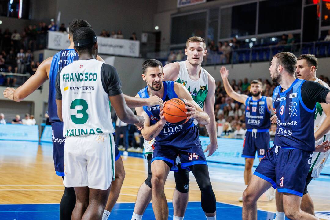 LKL rungtynės: Jonavos „Jonava“–Kauno „Žalgiris“ 