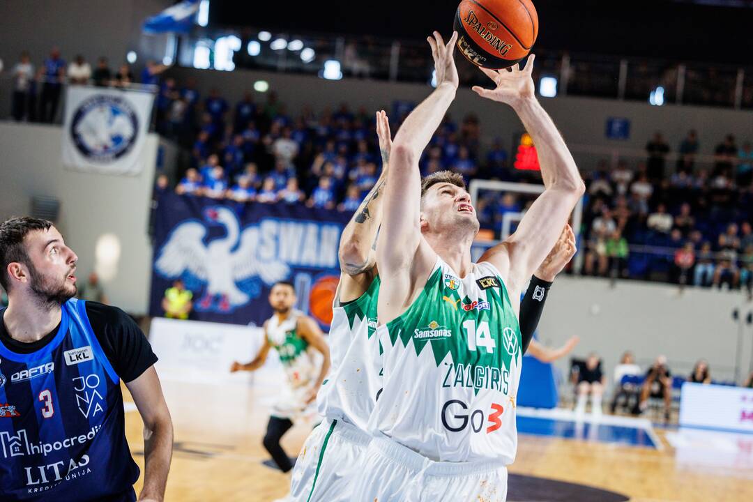 LKL rungtynės: Jonavos „Jonava“–Kauno „Žalgiris“ 