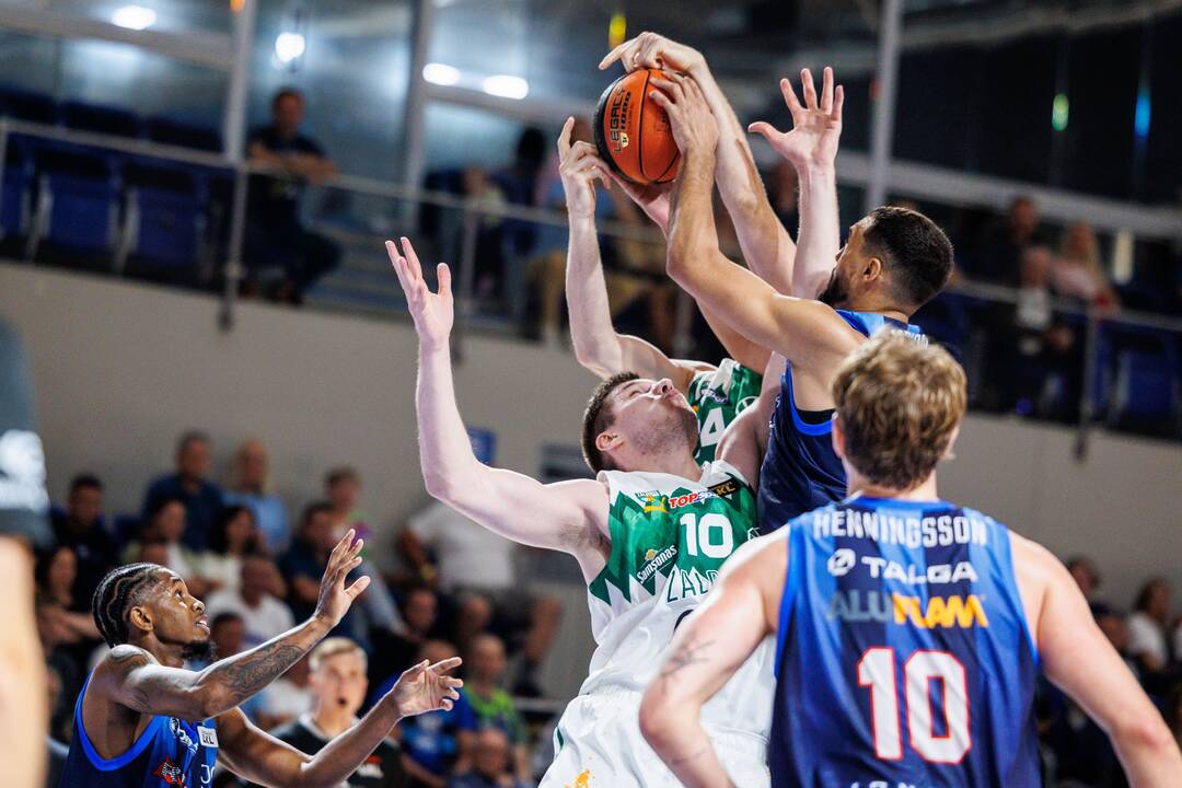 LKL rungtynės: Jonavos „Jonava“–Kauno „Žalgiris“ 