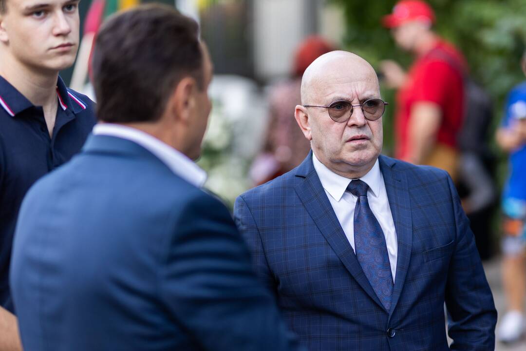 Pusšimtis žmonių Vilniuje pagerbė Charlie Kirką