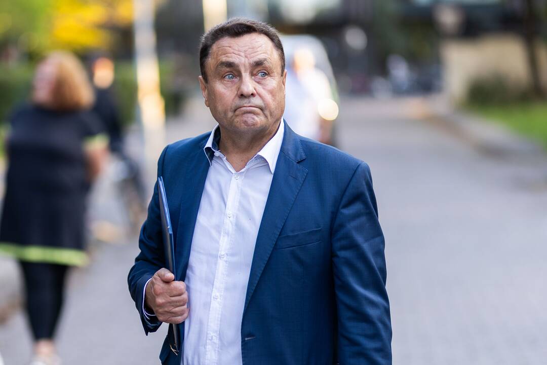 Pusšimtis žmonių Vilniuje pagerbė Charlie Kirką