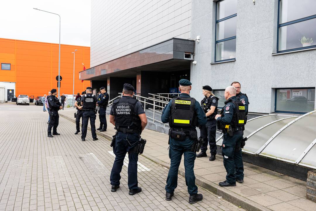 Nuosprendžio paskelbimas riaušių prie Seimo byloje