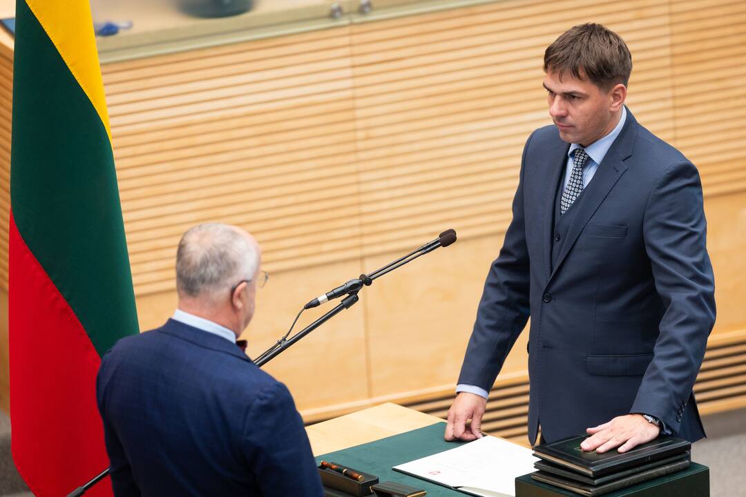 Prisiekė Ruginienės vedama Vyriausybė