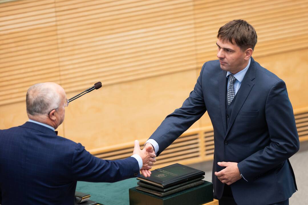 Prisiekė Ruginienės vedama Vyriausybė