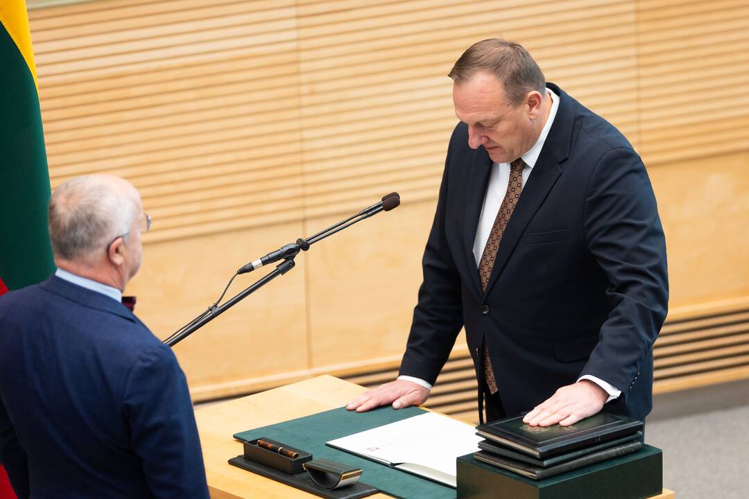 Prisiekė Ruginienės vedama Vyriausybė