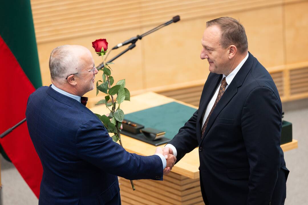 Prisiekė Ruginienės vedama Vyriausybė