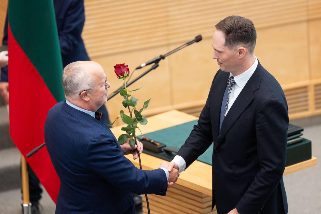 Prisiekė Ruginienės vedama Vyriausybė