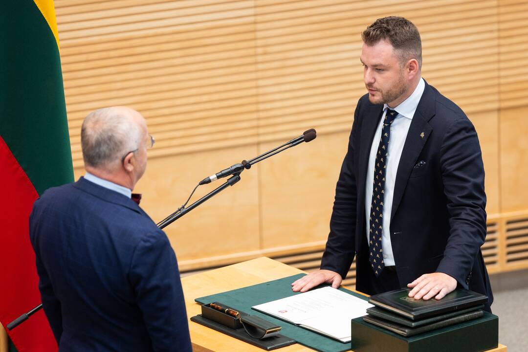 Prisiekė Ruginienės vedama Vyriausybė