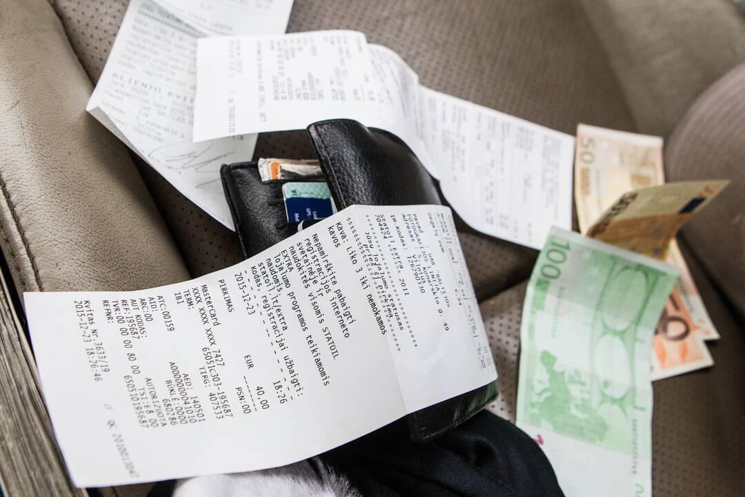 Į „čekiukų“ skandalą patekę politikai norėtų, kad jų bylos būtų nutrauktos