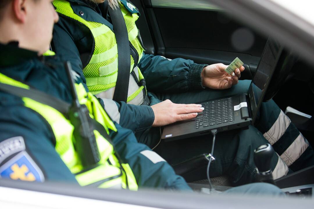 Atsirado Alytaus policijos pareigūnų ieškotas jaunas vyras