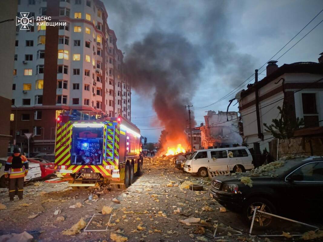 Zelenskis: Rusija į Ukrainą paleido beveik 500 kovinių dronų ir per 40 raketų