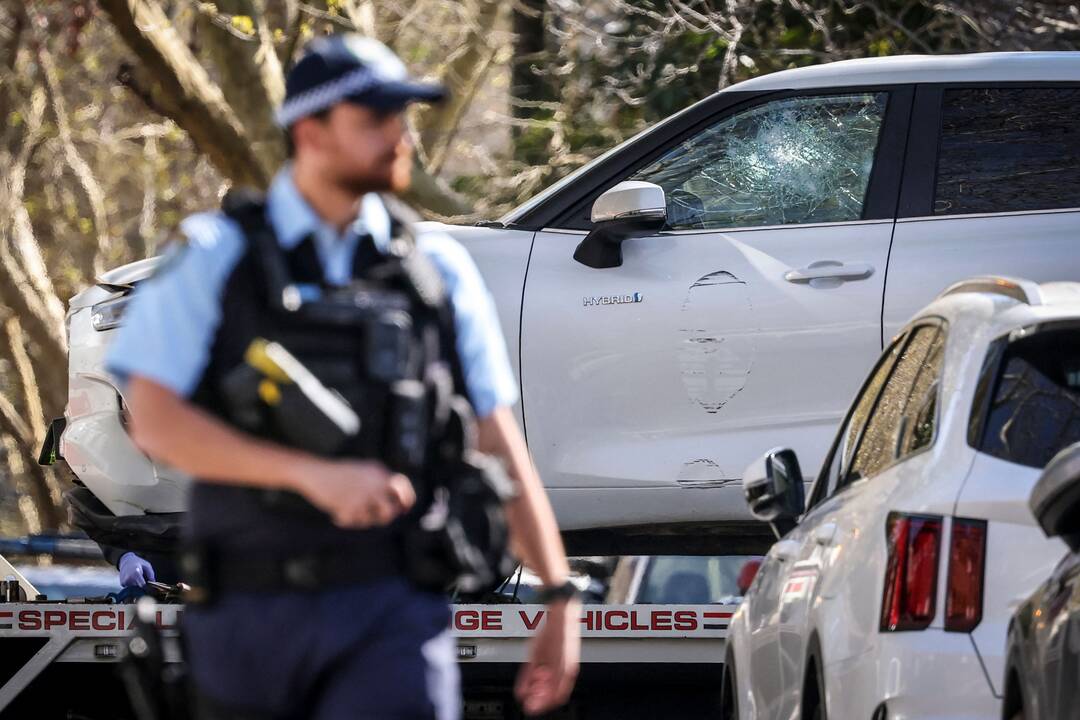 Australijos policija dėl galimo nepilnamečių seksualinio išnaudojimo tiria per milijoną įrašų