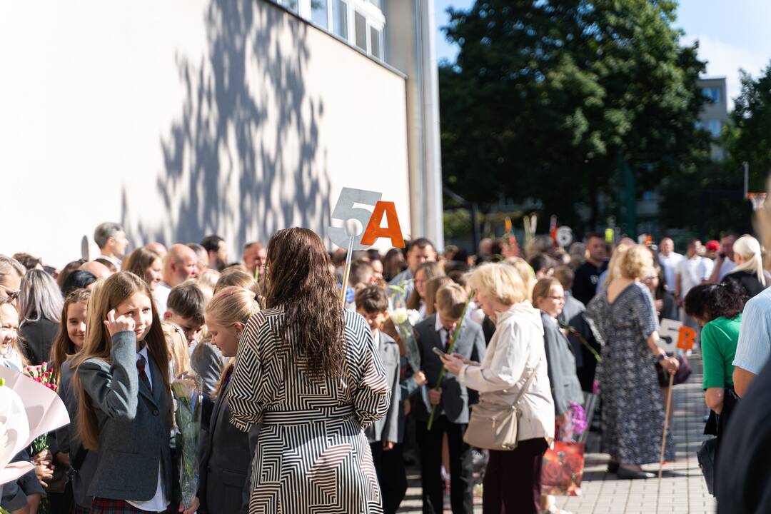 Rugsėjo 1-oji Kauno Juozo Urbšio progimnazijoje