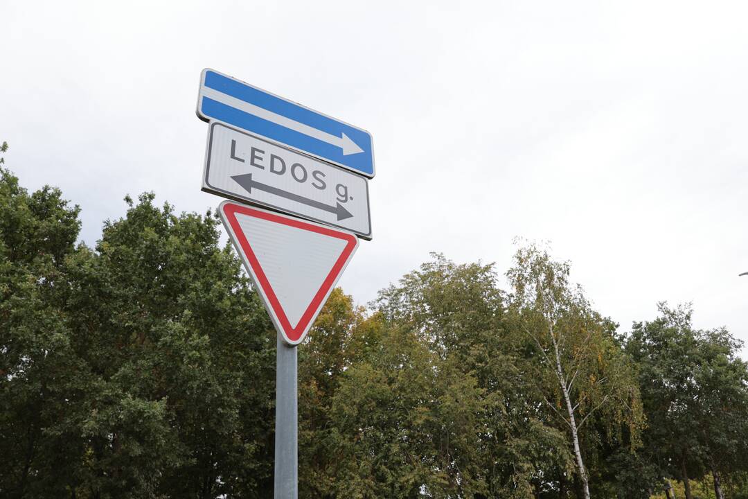 Užliedžiuose – neblaivaus policininko šou