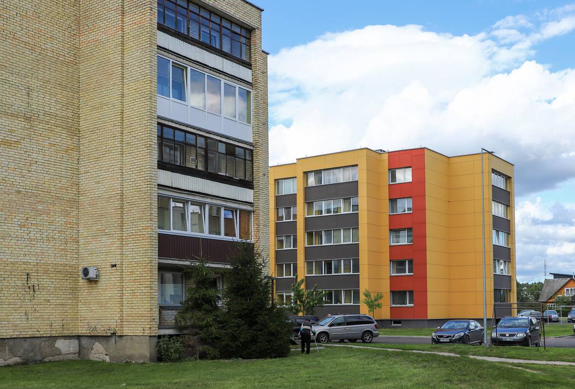 Atnaujintas daugiabutis.