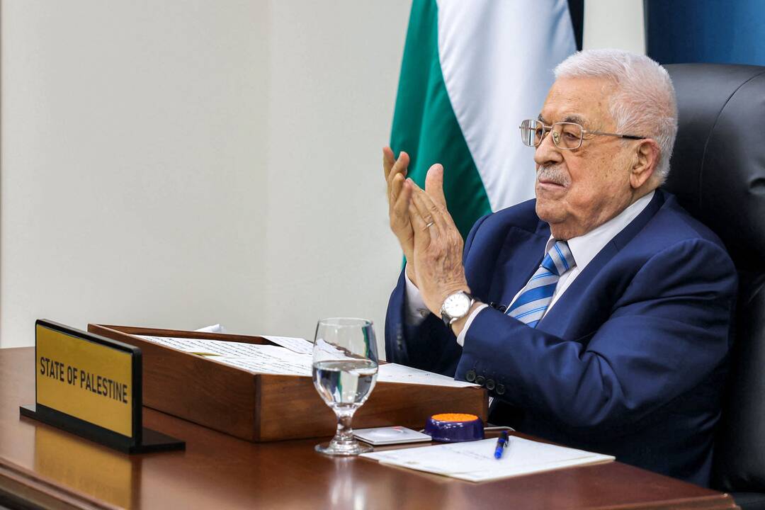 Abbasas: „Hamas“ neturės jokio vaidmens valdžioje