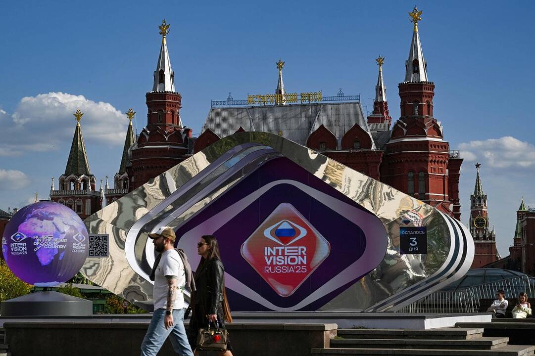 „Eurovizija“ su sovietine nostalgija: Rusija savaitgalį rengia „Interviziją“, kur dalyvaus ir JAV