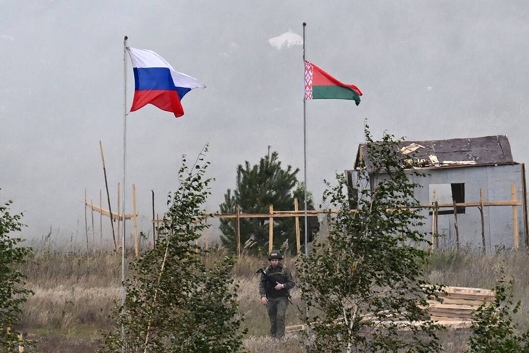 JAV karininkai netikėtai atvyko į Baltarusiją stebėti karinių pratybų su Rusija