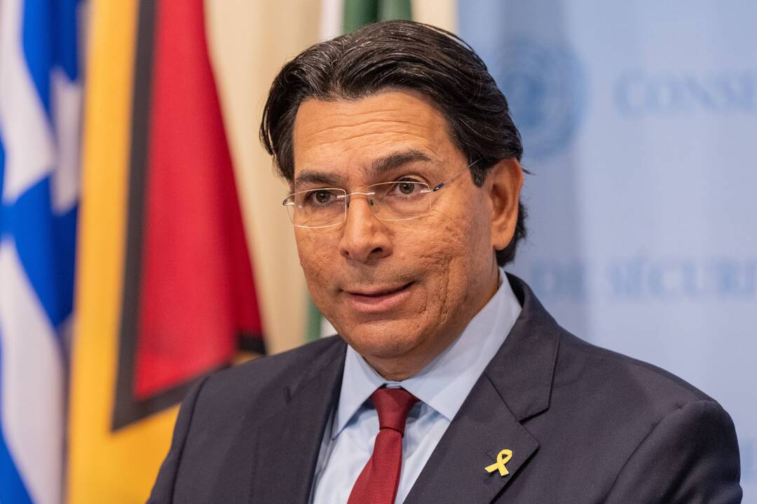 Danny Danonas