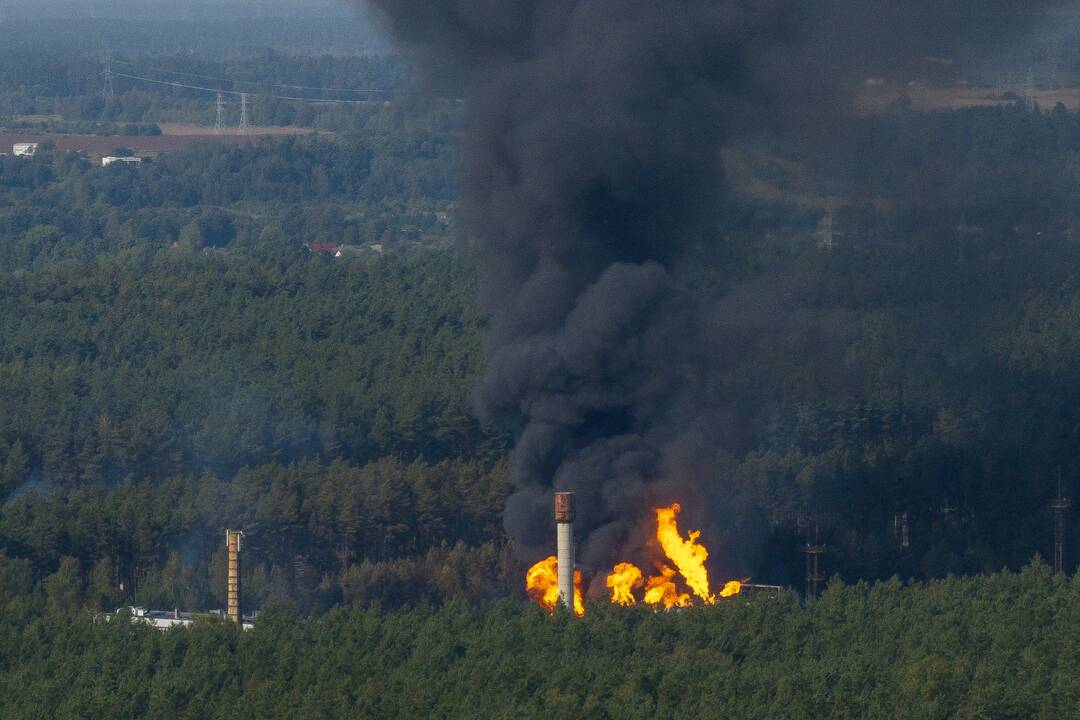 Dujų pilstymo stotyje Vilniuje nugriaudėjo sprogimas