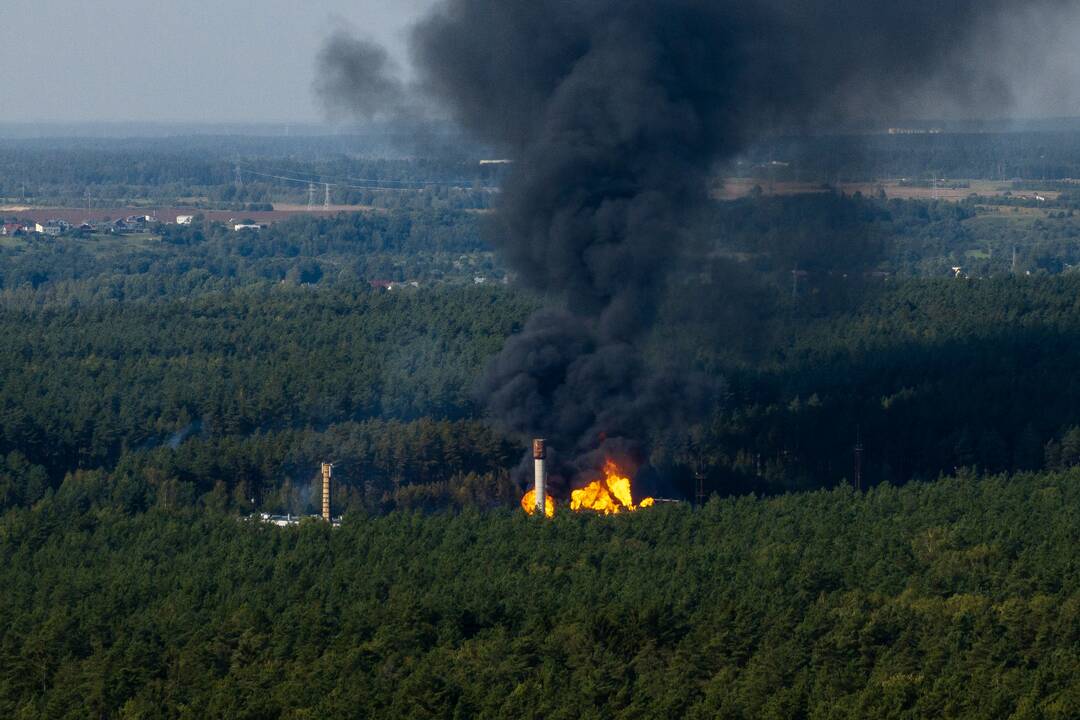 Dujų pilstymo stotyje Vilniuje nugriaudėjo sprogimas