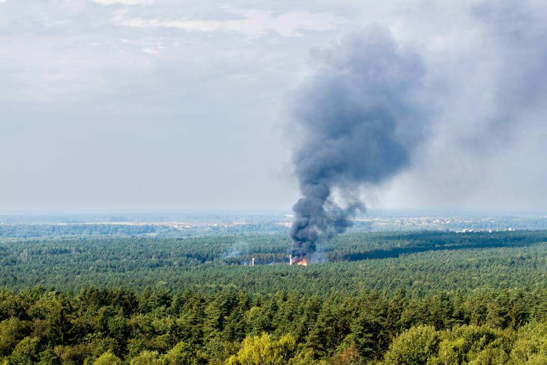 Dujų pilstymo stotyje Vilniuje nugriaudėjo sprogimas