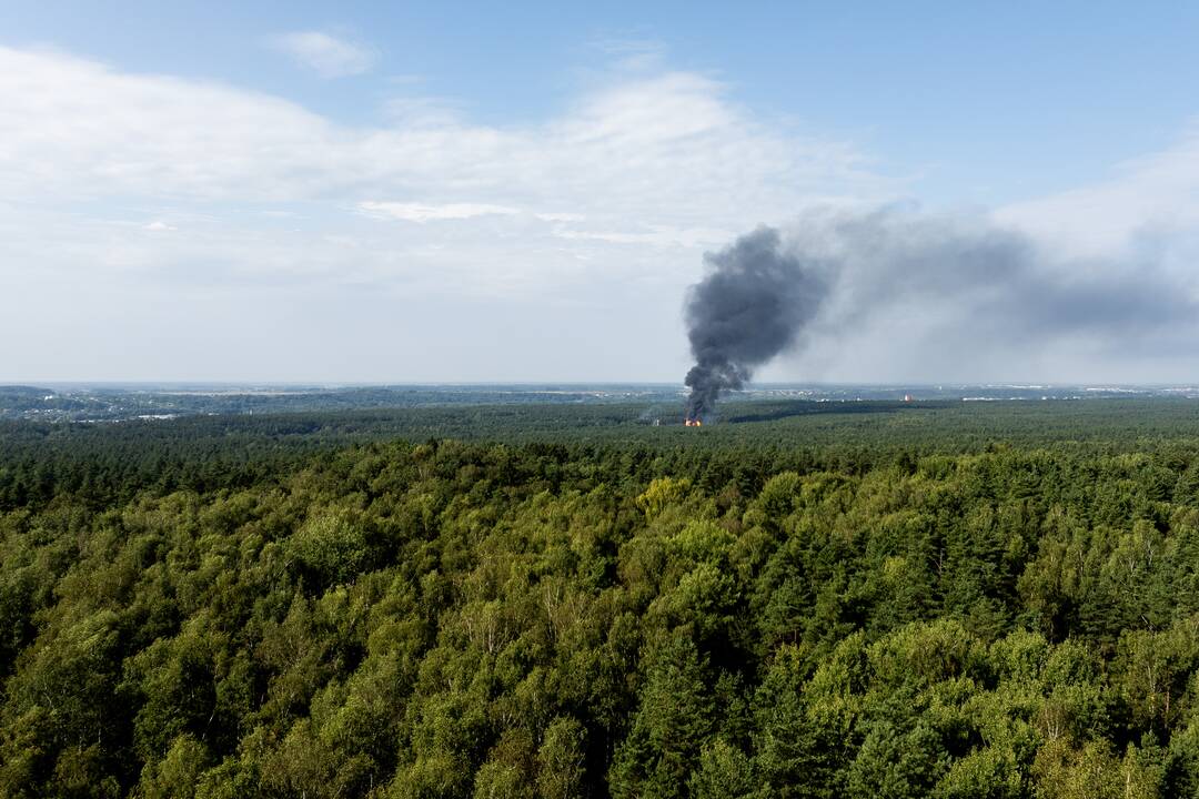 Dujų pilstymo stotyje Vilniuje nugriaudėjo sprogimas