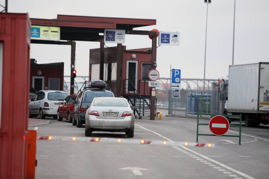 Svarbi žinia vairuotojams: Kybartų punkte stabdomas eismas