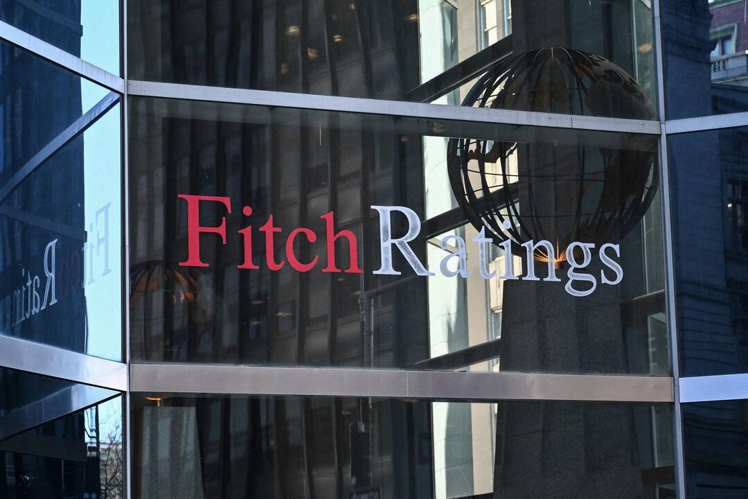 „Fitch“ pablogino Prancūzijos kredito reitingą iki A+