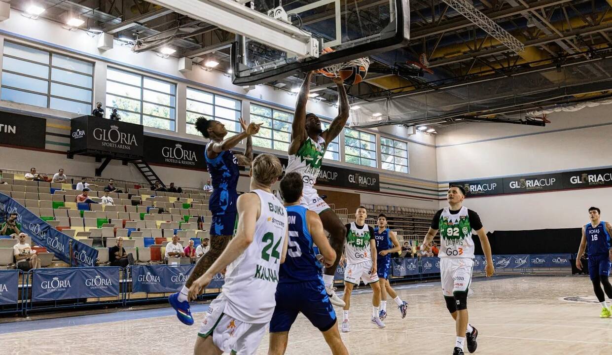 „Gloria Cup“ starte „Žalgiris“ pralaimėjo FIBA Čempionų lygos ekipai