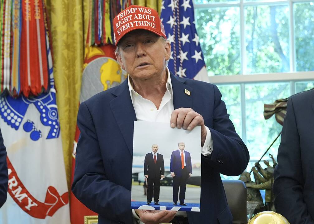 CNN: dėl nesėkmės siekiant taikos Ukrainoje Trumpas ir Putinas vieningai kaltina Europą