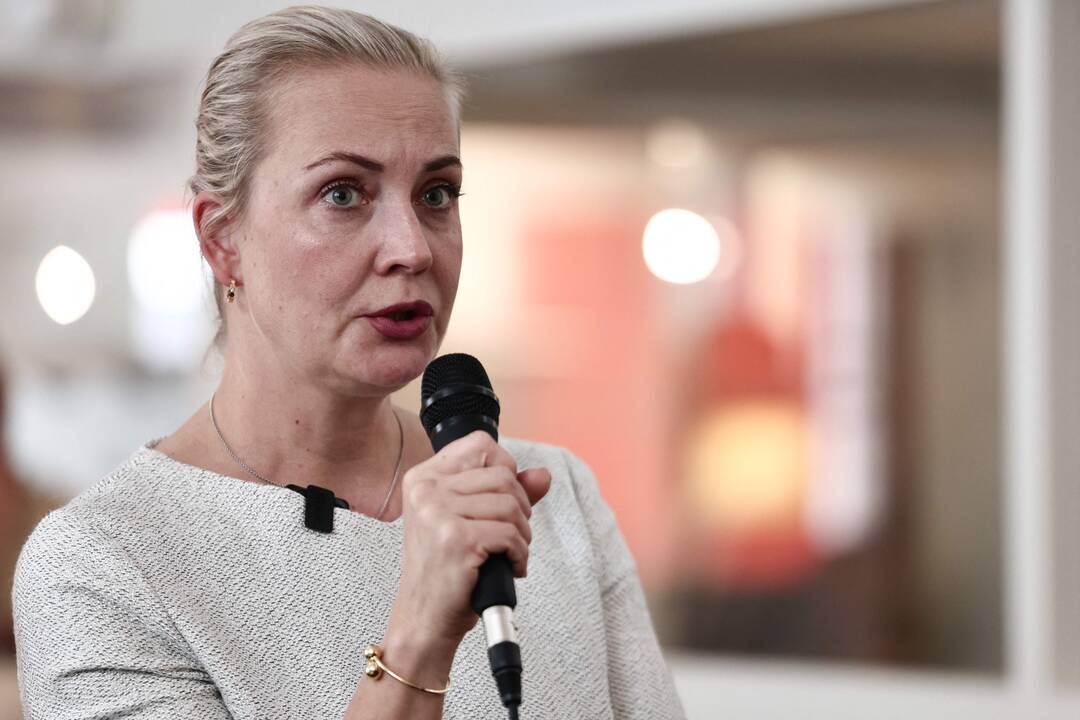 Julija Navalnaja sako turinti įrodymų, kad jos vyras buvo nunuodytas
