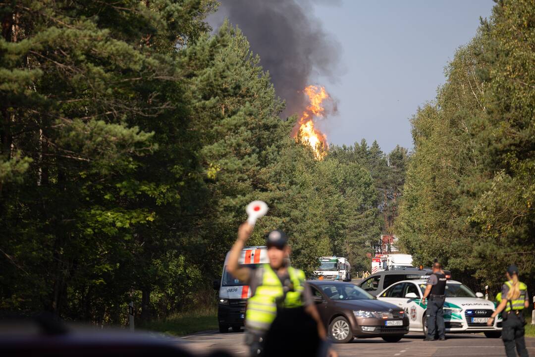 Dujų pilstymo stotyje Vilniuje nugriaudėjo sprogimas