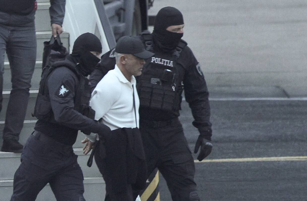 Moldovai išduotas dėl milijardo dolerių dingimo kaltinamas oligarchas