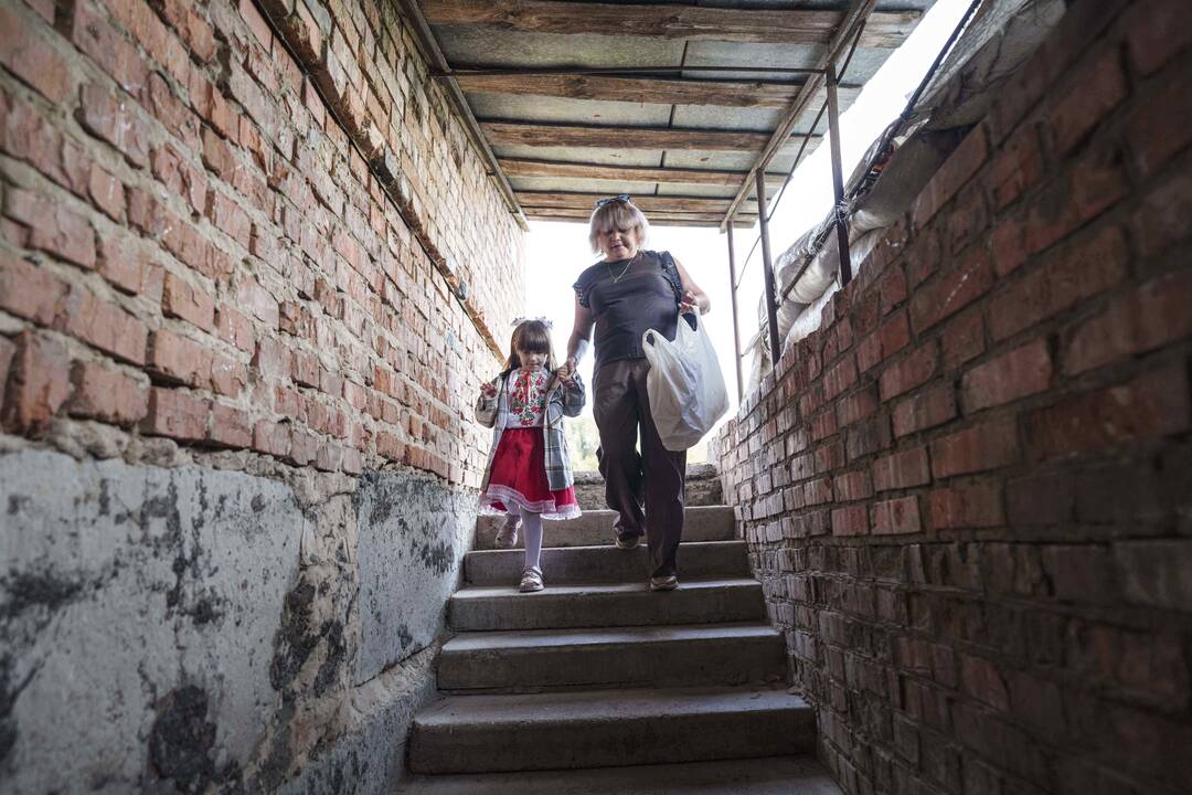 Ukrainos vaikai mokslo metus pradeda požeminėse klasėse