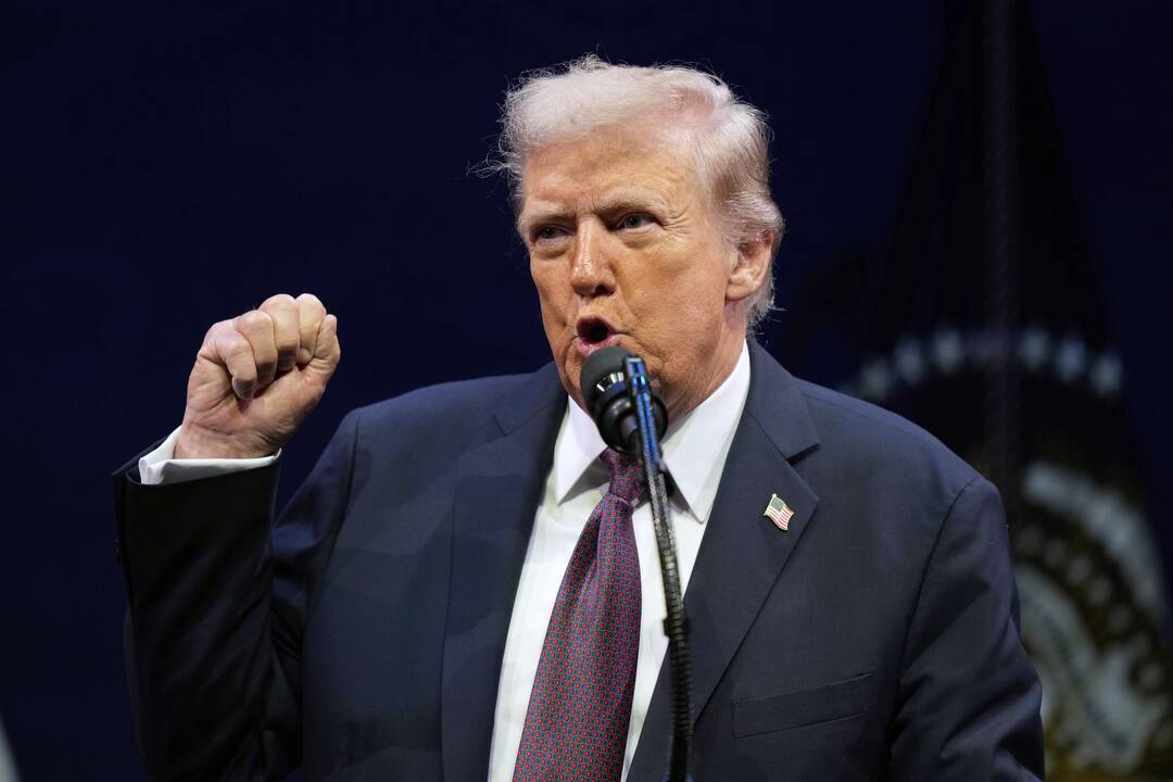 Trumpas sureagavo į jaunos ukrainietės nužudymą JAV