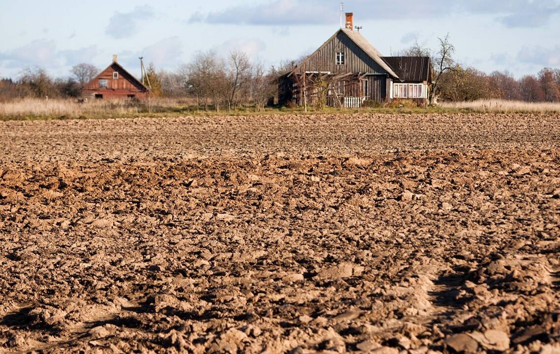 Ministerija sunerimusi dėl per mažos Europos Komisijos paramos